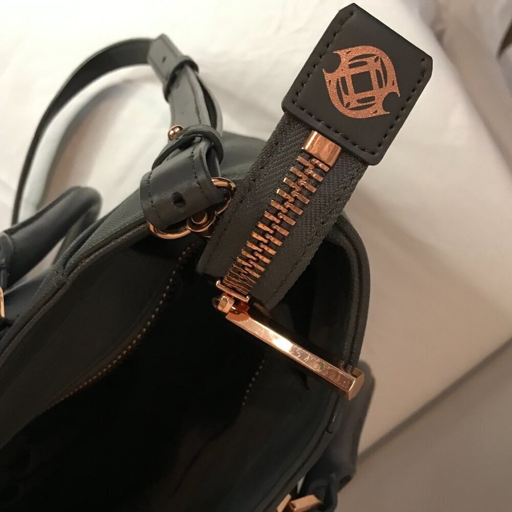 Dagne Dover Classic size Signature Tote in Graphite tablet briefcase w/rose gold - Picture 7 of 12